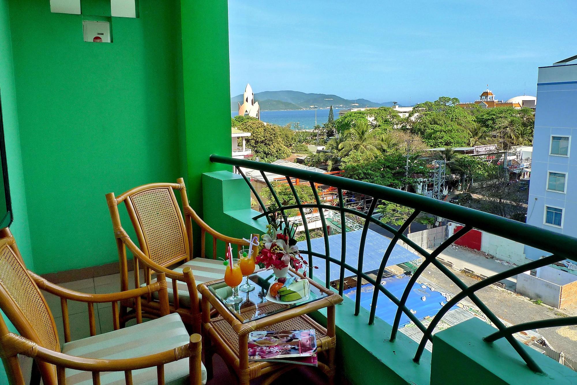 Green Hotel ニャチャン エクステリア 写真